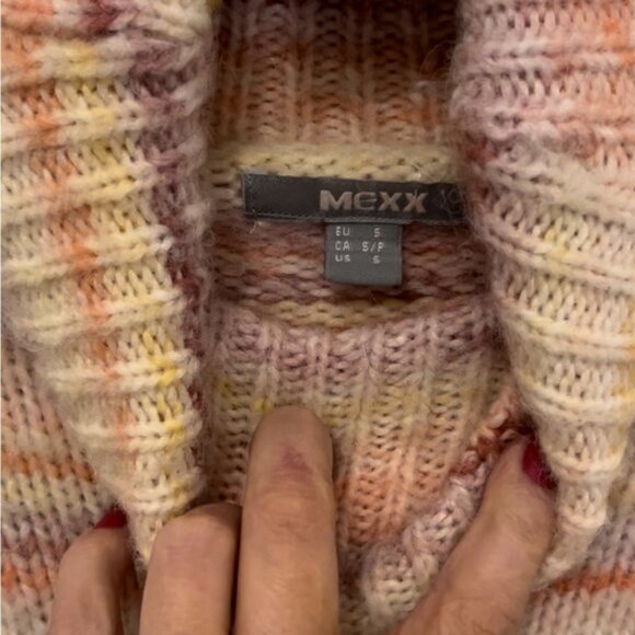 Mexx knitted turtleneck sweater size S - Picture 3 of 3